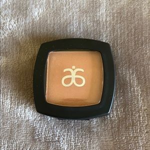 Arbonne blush